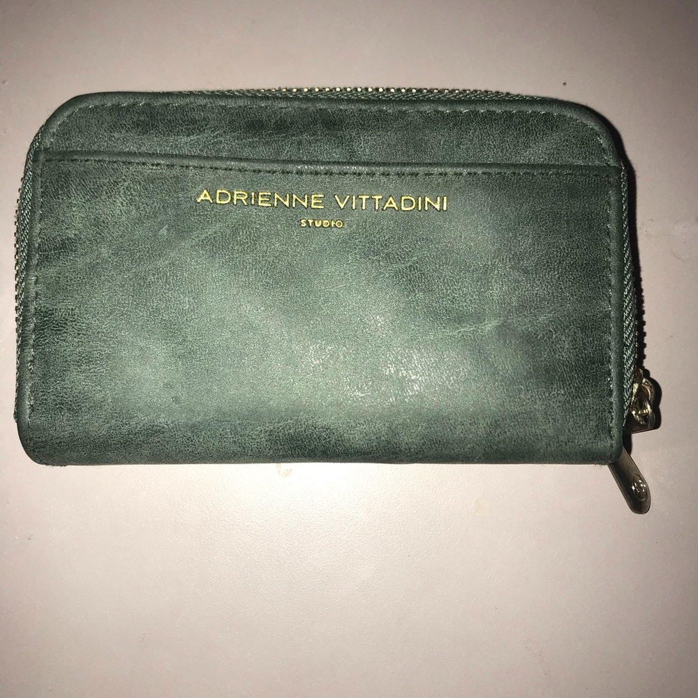 ADRIENNE VITTADINI STUDIO DUAL POCKET